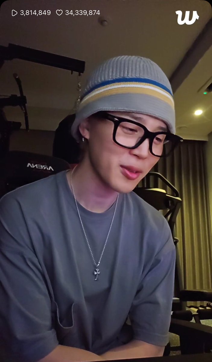 JIMIN AL FINAL SI SE APARECIO 😭😭