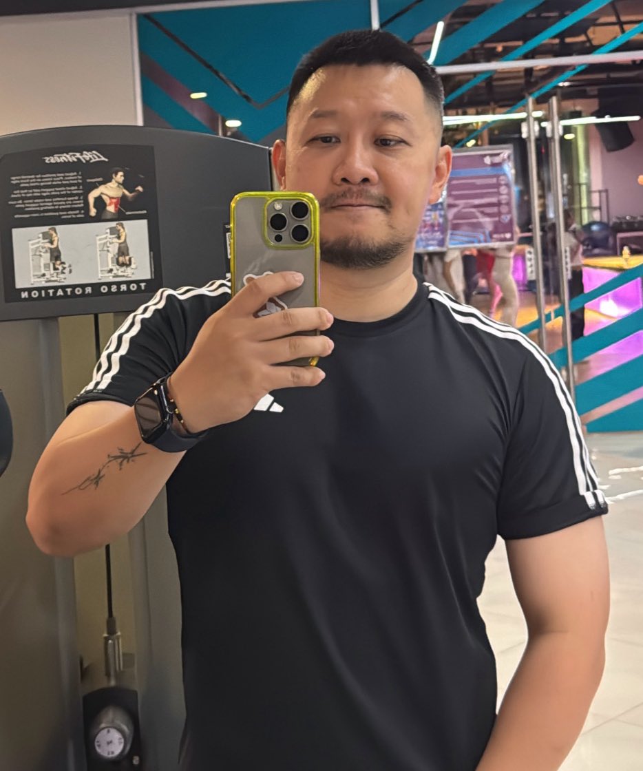 G (@6unloll) on Twitter photo 