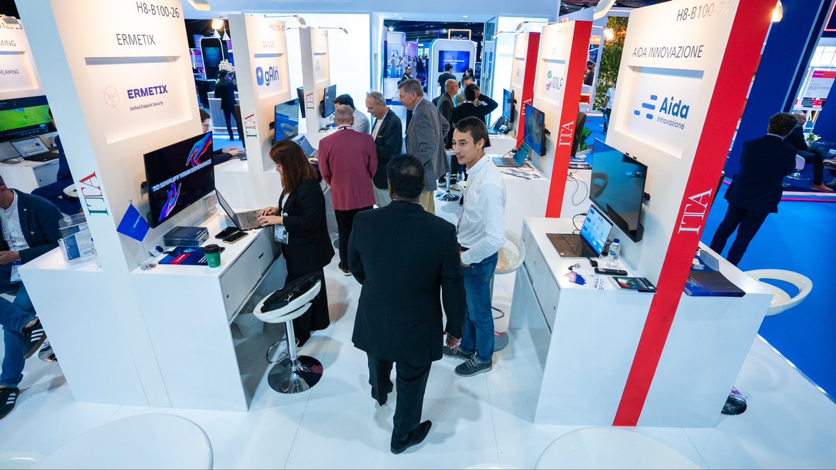 Day 2 at Expand North Star was all about momentum.

The Italian Pavilion thrived with conversations on AI breakthroughs, smart mobility, green tech, and digital transformation. From buzzing booths to chance connections that sparked new ideas, Italy’s 30 start-ups showed how