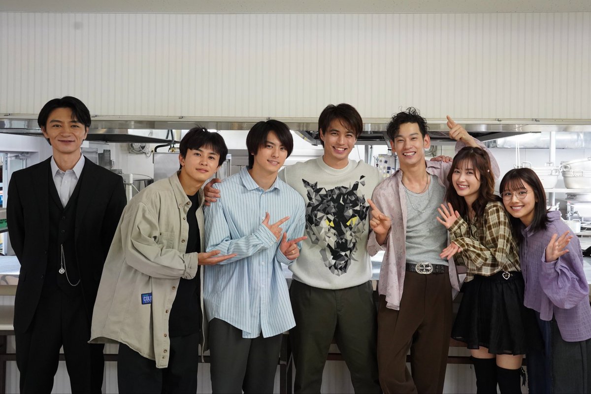 カンテレ✕FOD
ドラマ
「地獄は善意で出来ている」
10月16日（木）深夜スタート！
統晴でスバル役で出演します🦁

監督はナイスフライト、家政婦のミタゾノでお世話様の宝来監督、安定の優しさと細やかな演出で楽しく演じれました！
アキラくんとも共演できて幸せ
ドラマお楽しみに見てください🦁