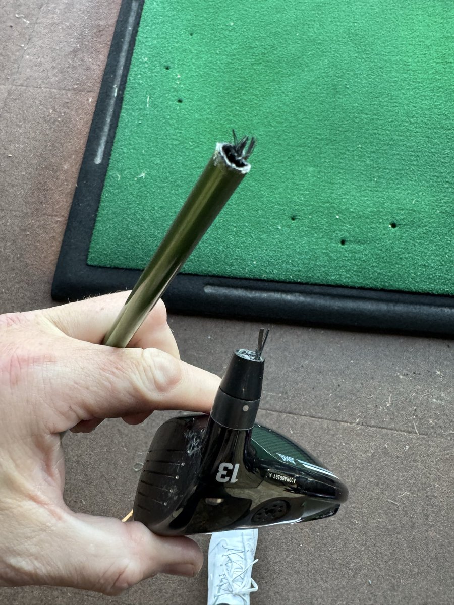 GavinLowrey's tweet photo. @pxg are @pxg clubs meant to do this after a month……..asking for a friend https://t.co/sv07I52HYN