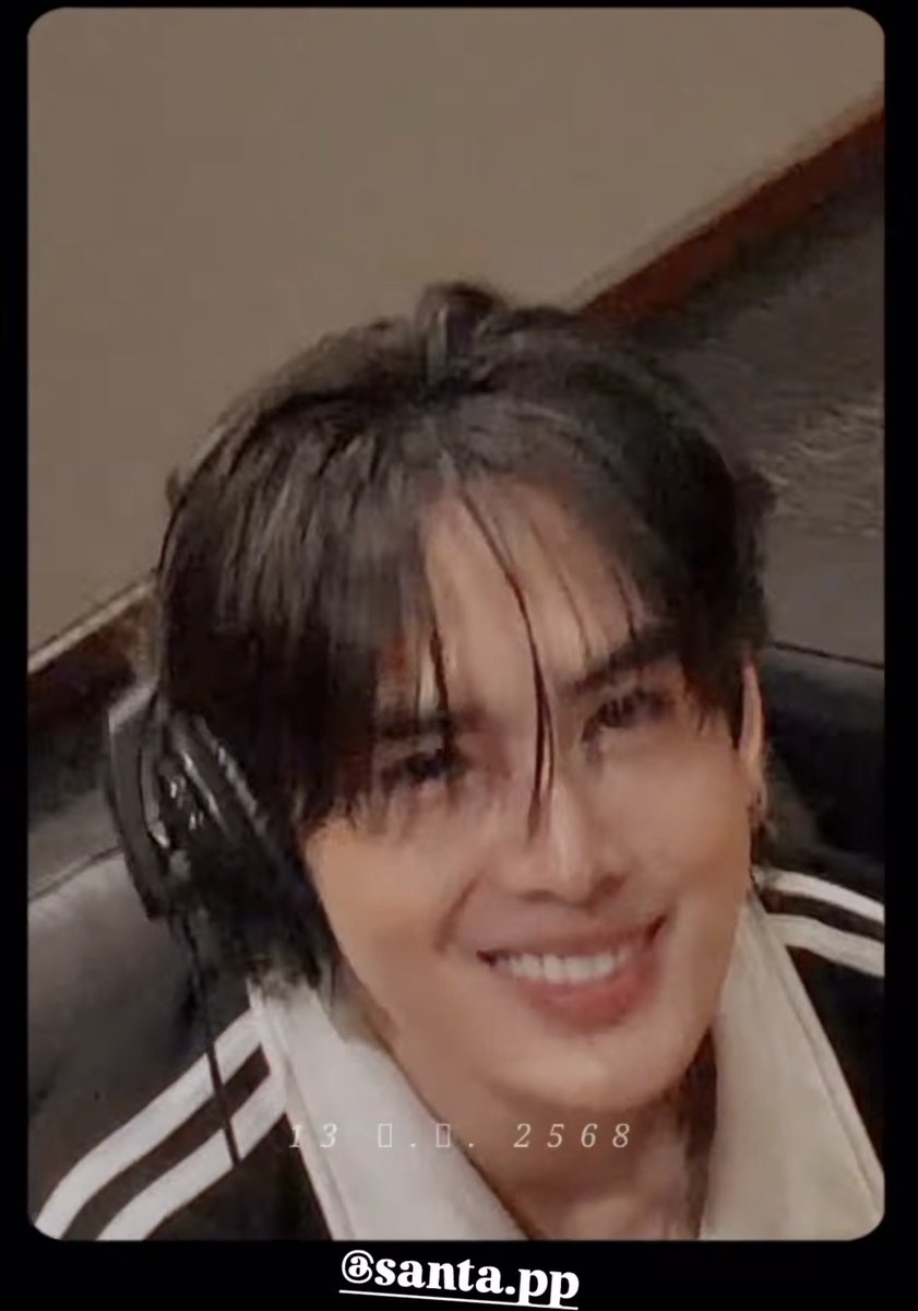 ต้าลงรูปคนเดียว แต่เพิร์ธกลัวคนไม่รู้ว่าอยู่ด้วยกัน นี่!!!! กุชอบพี่พระเอกกุมาก ถ่ายลงเองแม่งงง !

ตะโกนกรี๊ดดดดดดดดดดดดดด 😆