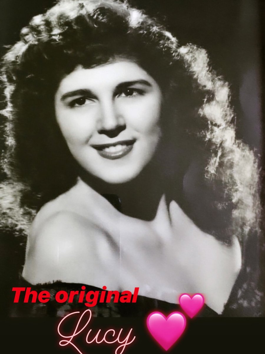 ♥️ Today would’ve been my beautiful Mom Lucy’s 96th birthday. The world also celebrates a miracle: living hostages returned after 2 years of prayers and hardship. 🙏🏻 Praying for healing, world peace, and brighter days for all families. Happy heavenly birthday, Mom! 💕#worldpeace