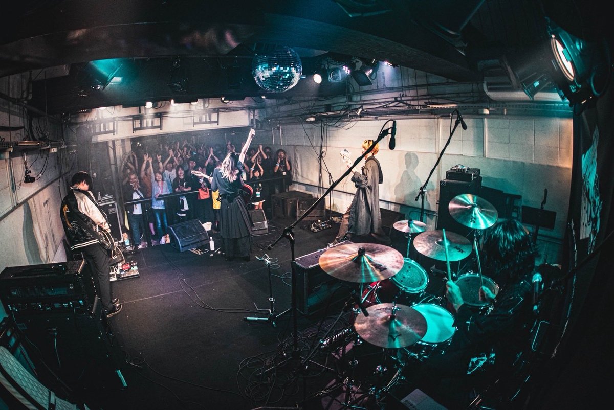 2025.10.13 

「MINAMI WHEEL 2025」
at hillsパン工場

-set list-
Magnus
DAT
君へのカルタ
DAYBREAK IT
MADE
青に酔う

-support member-
Gt <a href="/Bmtb_guitar/">タカタ</a> 
Ba <a href="/hokkun_desuyo/">すぎやまほくと</a> 

初の #ミナホ ‼️
沢山のご来場ありがとうございました🍓

#iCOちゃんズ