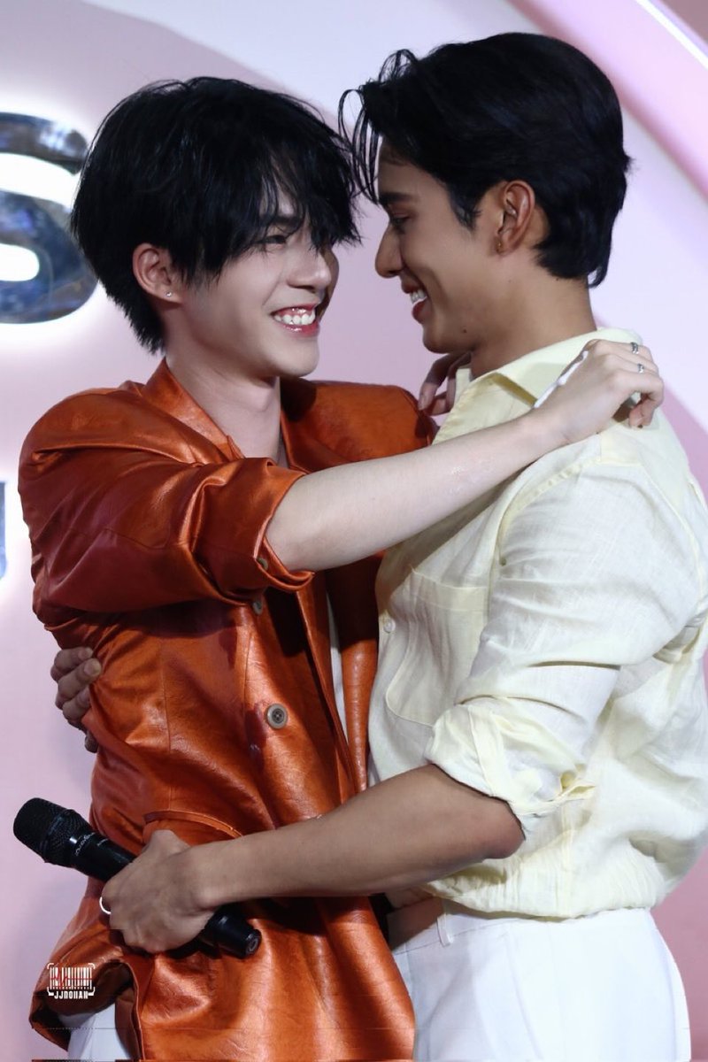 Netjjrcp_love's tweet image. NJJ LOVE GLOWS
#JergensxNetJJ #NetJJ