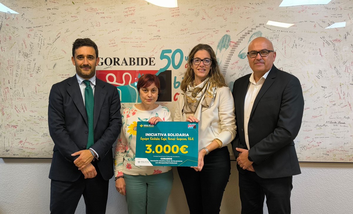 🤝 @RuralKutxa nos ha donado 3.000 euros, dentro de la iniciativa Bicicleta Solidaria del equipo ciclista <a href="/CajaRural_RGA/">Team Caja Rural-RGA</a>.
🤝 Rural Kutxak 3.000 euroko dohaintza egin digu, Caja Rural RGA txirrindulari taldearen Bizikleta Solidarioa ekimenaren barruan.