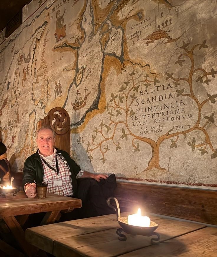 El pago de las pensiones y la inmigración ilegal preocupa en la UE. Fue un placer (salvo los drones) participar en el seminario al respecto, en Tallin, patrocinado por la Comisión Europea. En el fondo de todo esto está la baja natalidad! Incrementaremos las ayudas a las familias?