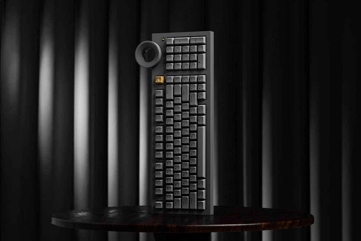 Angry_Miao's tweet photo. ATM 98 Misty Dusk — Minimal and architectural. 
Its matte cement-gray finish paired with soft RGB glow brings out the texture, depth, and modern serenity of architectural design. 

#ATM98 #DryStudio #MechanicalKeyboard #CustomKeyboard #mechkeys #dreamsetup https://t.co/oHsclSXSQc