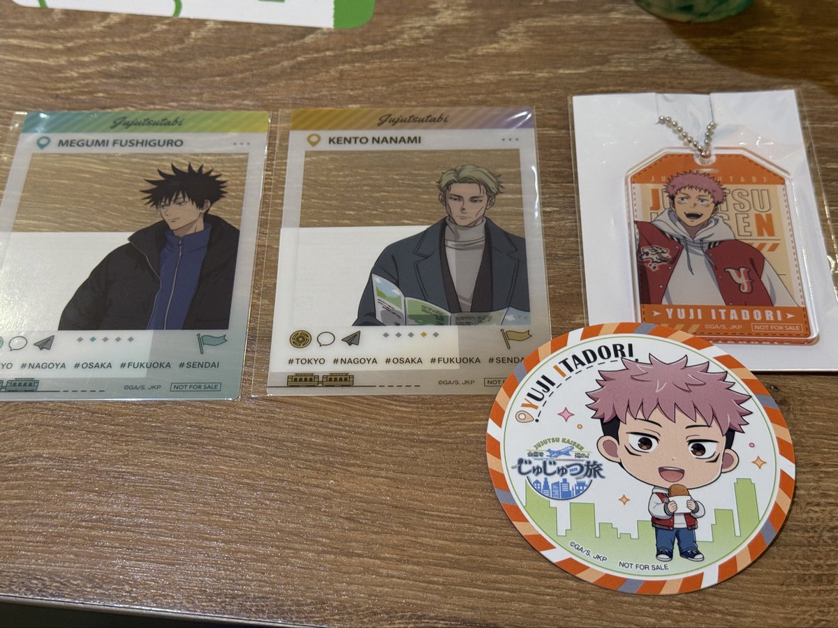 【交換・譲渡】
じゅじゅつ旅2025 ミニゲーム ラゲッジタグ風アクリルキーホルダー クリアブロマイド
◾︎譲
アクキー、コースター：虎杖
ブロマイド：伏黒、七海

◾︎求
ブロマイド：五条
※交換優先
※アクキーとブロマイドでもOKです

手渡優先、郵送可
本日19:00頃まで大阪会場現地におります