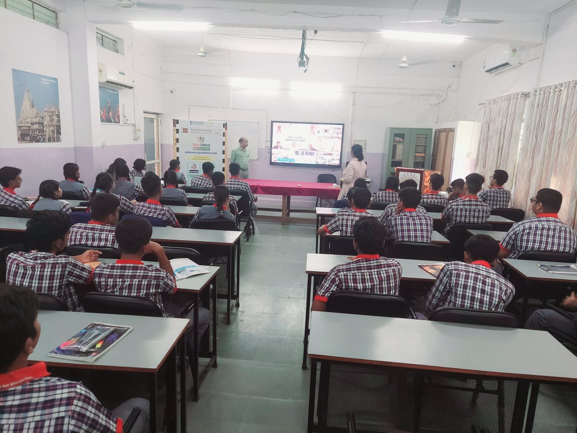 PM SHRI KV SABARMATI participated in 
#buildathon2025 cultivating the young innovative minds. <a href="/KVS_HQ/">Kendriya Vidyalaya Sangathan</a> <a href="/AhmedabadRo/">KVS RO AHMEDABAD</a> <a href="/drmadiwr/">DRM Ahmedabad</a>