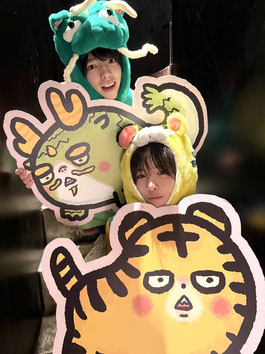 horikiri_yuuma's tweet photo. ポケパニ＆峯脇◎
- 2025.10.13 in 表参道 - https://t.co/ALJMm4VICu