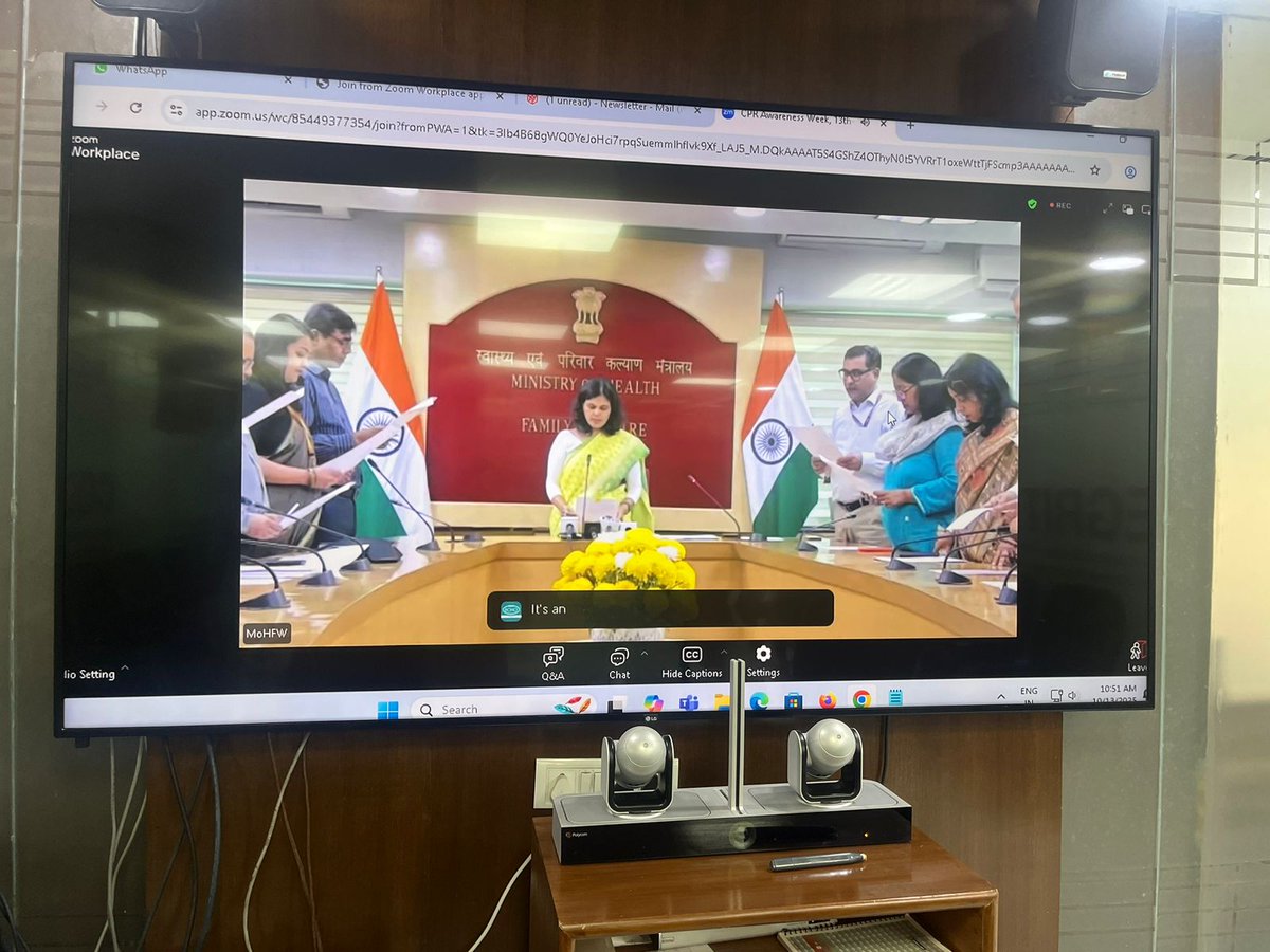 AyushmanNHA's tweet photo. NHA kicks off Day 1 of #CPRAwarenessWeek2025 with a pledge administered under the leadership of Dr. @Sunil_Barnwal, CEO, NHA, followed by a live demonstration of #CPR & sensitisation sessions for employees— empowering everyone with life-saving CPR skills.
https://t.co/wUCoOSdp9L https://t.co/tyLhzjTvCN