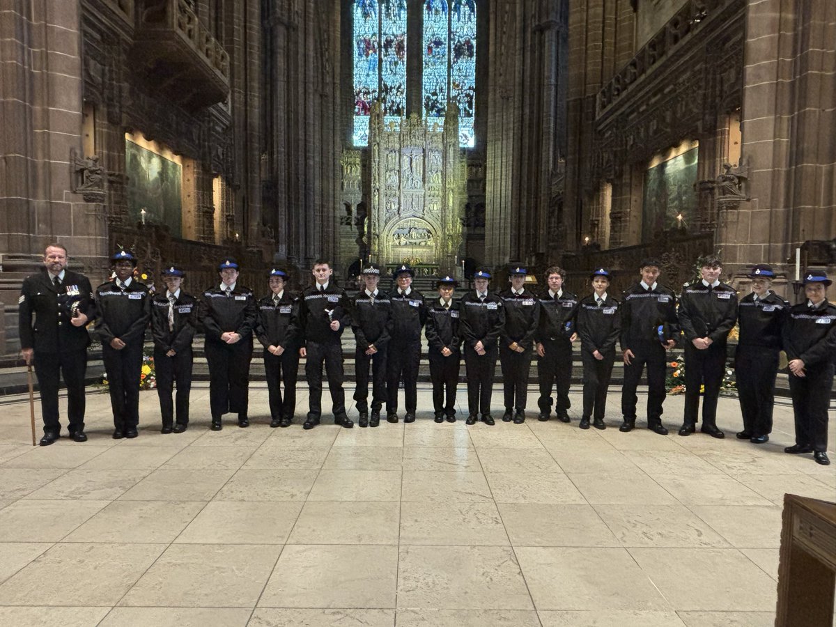 Sgt_Pope's tweet photo. @MerseyPolice cadets attended a service marking the beginning of the legal year at the Anglican cathedral. The cadets formed part of the guard for the dignitaries attending the event. Escorted the high sheriff @_billyhui and two conducted readings. #Youngrolemodels ๐ฎ๐ https://t.co/mwQsFP63XF