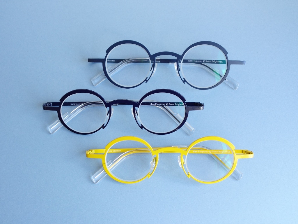 LOYDCLUB's tweet image. 【テオ】Theo eyewear 人気モデル★ FREQUENCY 3色 入荷しました！　超音波を発信する装置 SONAR からインスピレーションを得たコレクション。軽量なチタンを使用し、見た目もすっきりとしているので登場以来とても人気です。ぜひお店でお試しくださいね。loydclub.hamazo.tv/e10077397.html
