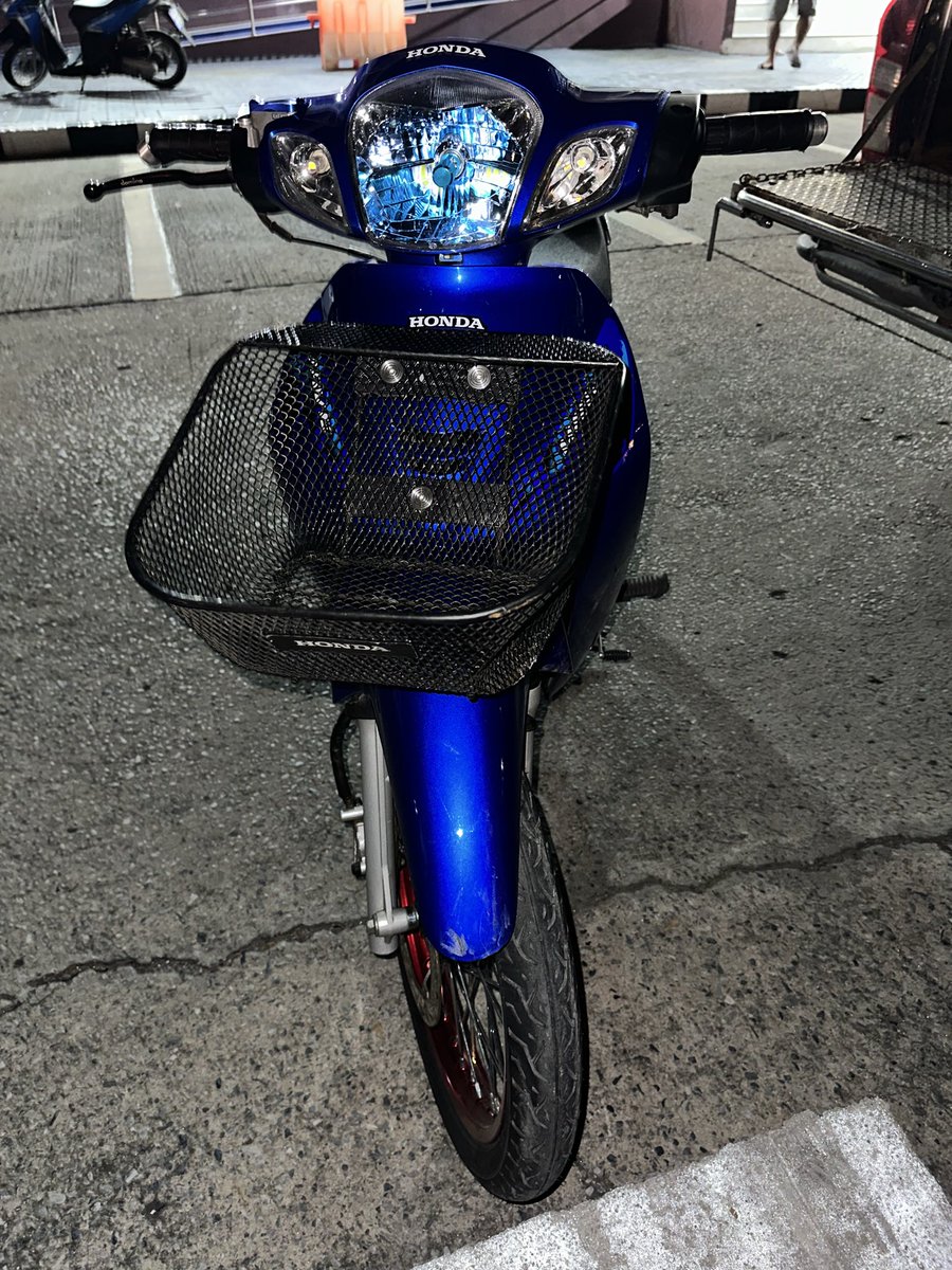 นิกร หยวกฉิมพลี tweet media