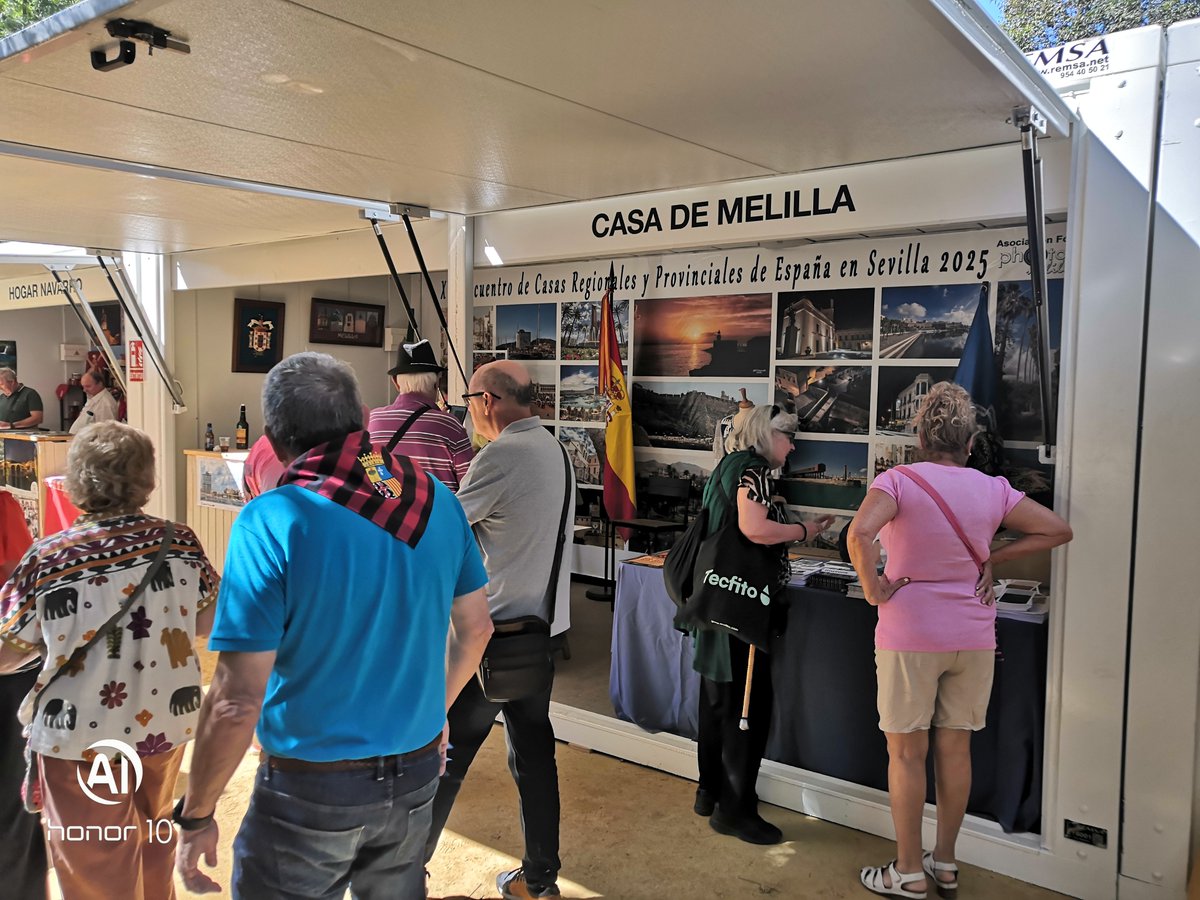 🔵La Casa de Melilla participa en el XVI Encuentro de Casas Regionales y Provinciales “España en Sevilla”, que rinde homenaje a la capital andaluza como ciudad acogedora

Melilla se presentó con su patrimonio, gastronomía y bonos turísticos