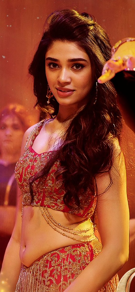 Any sissy up for role play?