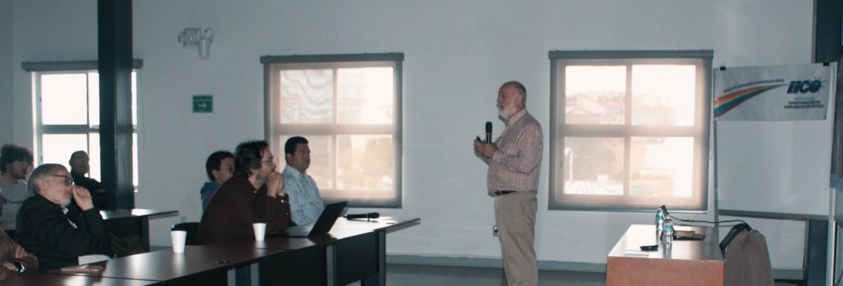 Laboratory of Fiber Optics tweet media