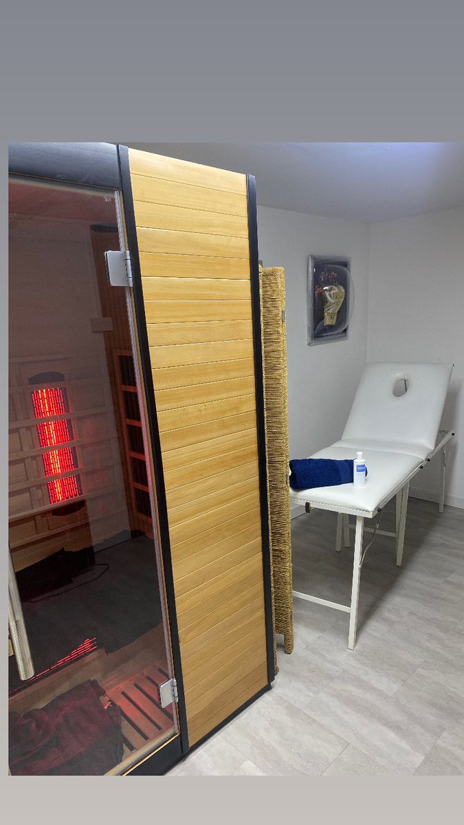 Start of a busy week - couple of appointments are available for sports massage and rehab sessions

Alongside hot and cold therapy.

Get in touch👊🏼🧡