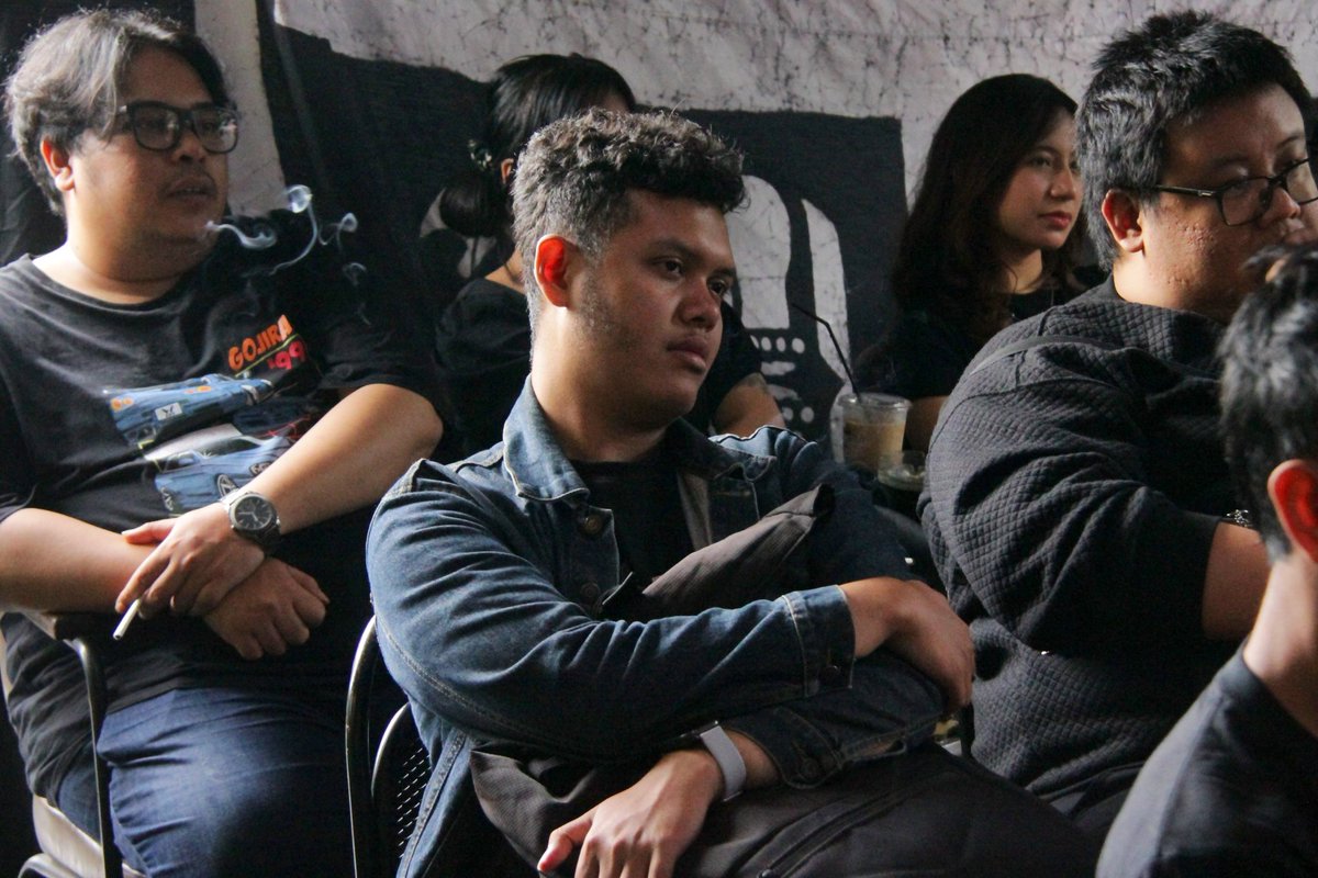 Terima kasih buat SoBek yang sudah hadir dan turut berpesta di <a href="/rakyatbiji/">Biji Rakyat</a> Sabtu lalu! Sampai jumpa lagi di Bioskop Kampus selanjutnyaa 👋

#BioskopKampus #BKLFMITB #LFMITB #PestaRakyat