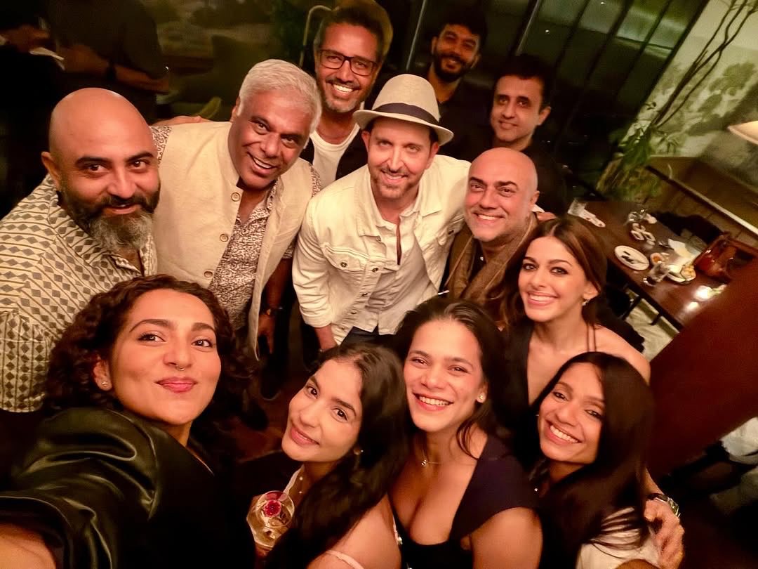 iHrithik's tweet image. To new beginnings & an incredible journey ahead with the brilliant #AjitpalSingh & the exceptionally talented cast of Storm.
Fun evening with the @PrimeVideoIN team Nikhil Madhok, Sahira Nair. This was a lovely exercise in team building, indeed. @HRXFilms
