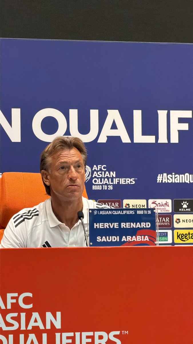 🗯️ سؤال صحفي عراقي:

خلال اليومين الماضيين، هل تابعت مباراة المنتخب العراقي؟ أنت تعرف أن ملايين الأشخاص ينتظرون نتيجتها، فكيف كانت استعداداتك للمباراة؟

🚨🗣️ هيرفي رينارد: 

نحن نعلم جودة المنتخب العراقي، فهذه مباراة مهمة بالنسبة لنا. في عام 2018 تأهلنا أمام اليابان، وفي 2022