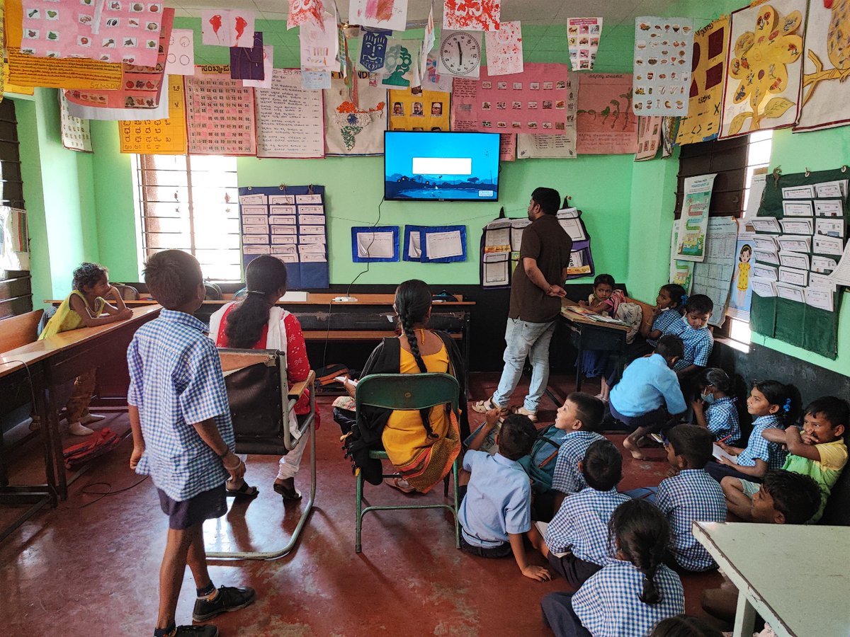 KJG_Supporters's tweet image. Under the visionary leadership of Hon’ble Energy Minister Shri @thekjgeorge Ji, 28+ government schools in #SarvagnaNagarConstituency have been upgraded with State-Of-The-Art #SmartClassrooms through a transformative CSR initiative of @shcibengaluru. More than 10,000 students are…