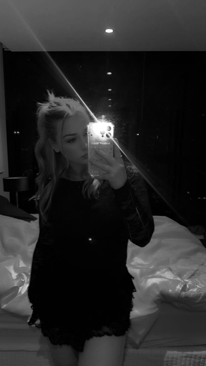 graceeeau's tweet photo. eventful week, see u next year 🏙️🫶🏻 https://t.co/H9XfsPlUbf