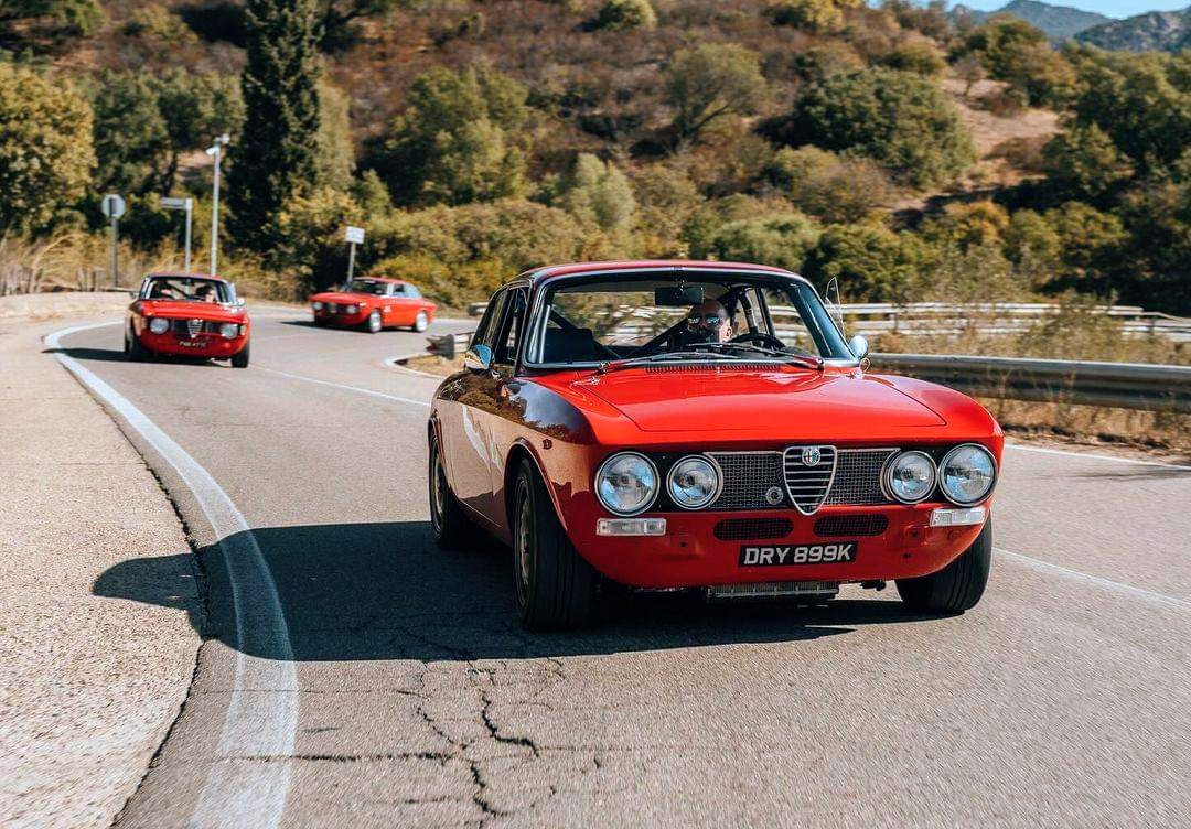 alfamale87's tweet photo. Alfa Romeo Giulia GT https://t.co/ZTWauD9eaU