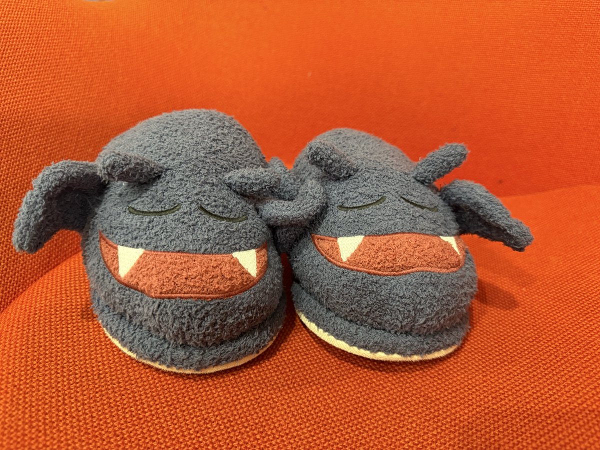 chobby2's tweet photo. 「ジェラピケ×ドラクエ」のドラキールームシューズもかわいい。 https://t.co/lr2y7Z5fKS
