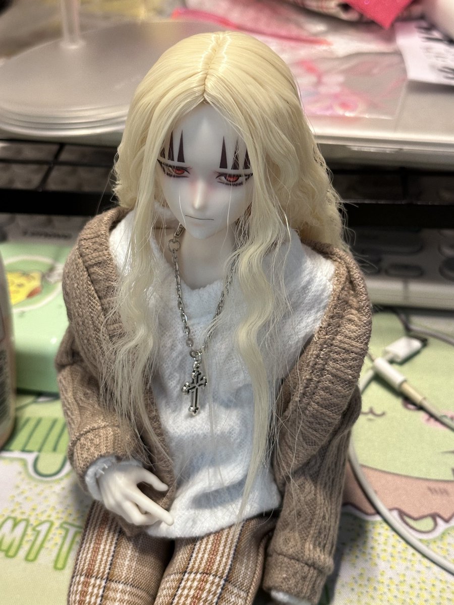 大概无人想看但是我做衣服弄头发很辛苦的哟所以还是发发