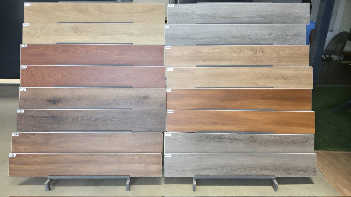 AlcoveDeccor's tweet image. ✨ **Transform Your Floors – Without Breaking the Bank!** ✨🏡
Tired of floors that scratch, warp, or can’t handle spills?
Say hello to **SPC Vinyl Flooring** – the future of stylish, stress-free living! 💪💧
✅ 100% Waterproof – perfect for kitchens, bathrooms & basements
✅…