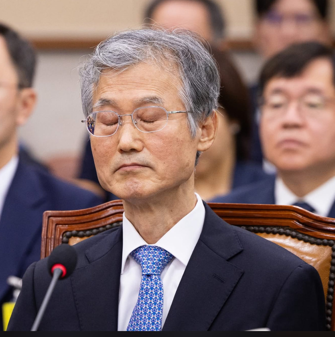comebackYunka's tweet image. 파기자판해서 이재명을 출마를 못 하게 했어야 했는데…..나라가 개판이구나