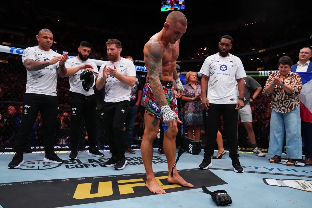 Dustin Poirier admits he still misses fighting, saying “a part of me has died” since retiring after UFC 318. The former interim champ reflected on his two-decade career and love for the sport while engaging with fans online. #DustinPoirier #UFC #MMA #TheDiamond