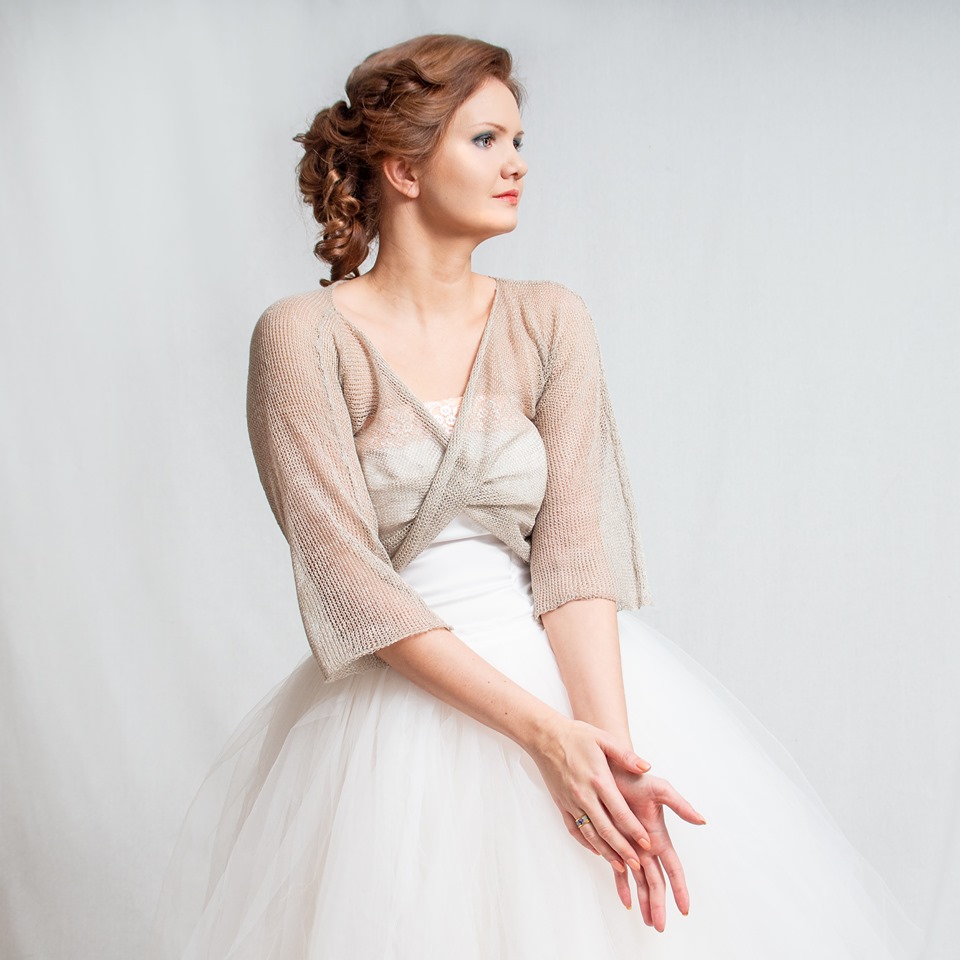 SuperSoftKnits's tweet photo. Linen Bolero — soft, breathable, handmade 🤍

#Linen #Bolero #LinenShrug #SummerShrug #PureLinen #Wrap #Handmade #EcoFriendly #TwistSweater #Rustic #Weddings #SupersoftKnits #Original
 https://t.co/OM0iUAnCCG https://t.co/a9VO1PMabF