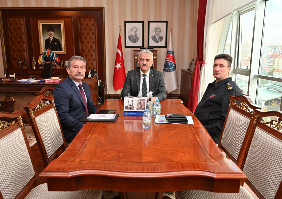 Kırıkkale Valiliği (@tc_kkalevalilik) on Twitter photo Şehrimizin huzur ve güvenliği için il genelinde alınan güvenlik tedbirlerinin değerlendirildiği İl Güvenlik ve Asayiş Koordinasyon Toplantısı, Valimiz Sayın Mehmet Makas(<a href="/makasmehmet34/">Mehmet MAKAS</a>) başkanlığında gerçekleştirildi. Şehrimizin huzur ve güvenliği için il genelinde alınan güvenlik tedbirlerinin değerlendirildiği İl Güvenlik ve Asayiş Koordinasyon Toplantısı, Valimiz Sayın Mehmet Makas(<a href="/makasmehmet34/">Mehmet MAKAS</a>) başkanlığında gerçekleştirildi.
