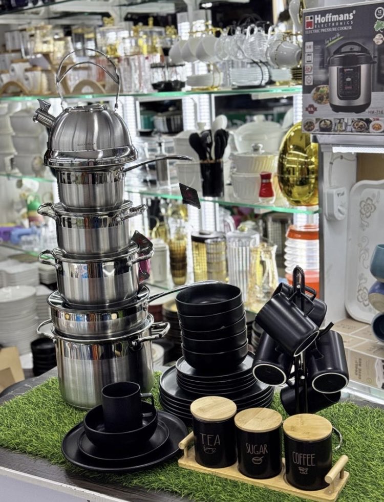 BeAnthony2's tweet photo. @lilacmwesh Kitchenware and more for orders and engagement call or Watsap 0743764486 https://t.co/fdk8rB1k6Q