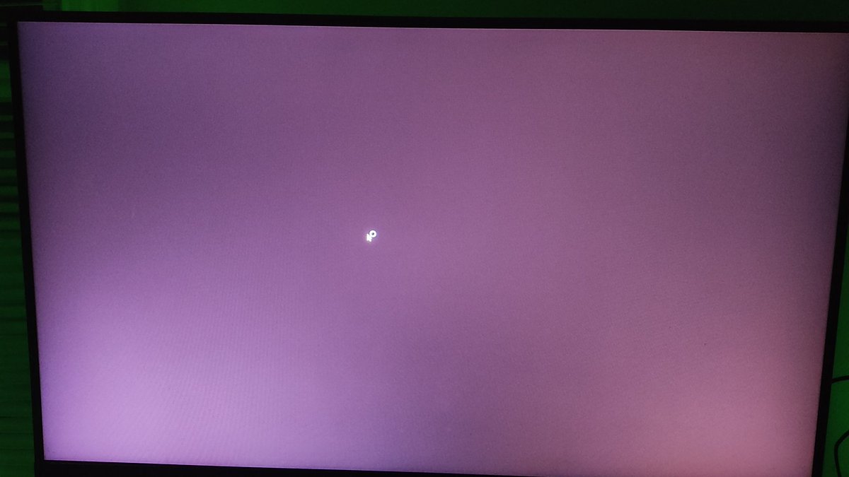 PBMProjectVenom's tweet photo. @BattlefieldComm Game was playing fine all day and now I can't get it to launch it just grey screens and make my computer completely unresponsive I have tried 20 different things to get it to work. Also says my save is corrupted... https://t.co/ckhrk3qppe