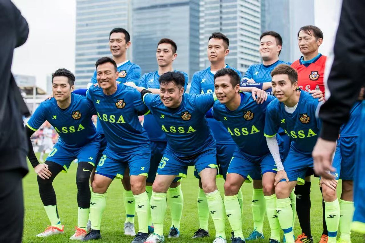 HiWuxi's tweet photo. When football and music collide, when the Greater Bay Area meets Taihu Bay, and when youthful memories shine brightly on the green field, this is a star-studded football extravaganza, and also a reunion of youth across film, television, music, and sports. @Alan Tam @Felix Wong @Law Kar-ying @Li Yuyang @Li Chi-hung @Chen Rongjun, come and witness the "Stars Shining on Taihu Lake · Twin Bays Dream Together" friendly match! It's time to cheer on our idols from the sidelines! Are you ready?
Venue: Jiangyin Sports Center Stadium, Wuxi
Date: November 2nd
#HongKongStarFootballTeam #AlanTam #Felix Wong #Law Kar-ying #StarsShining on Taihu Lake #HongKongStars