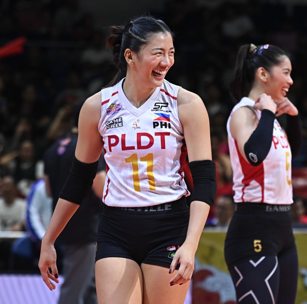 PLDT WITH 6 BLOCKS IN FIRST SET WOAH 🤯