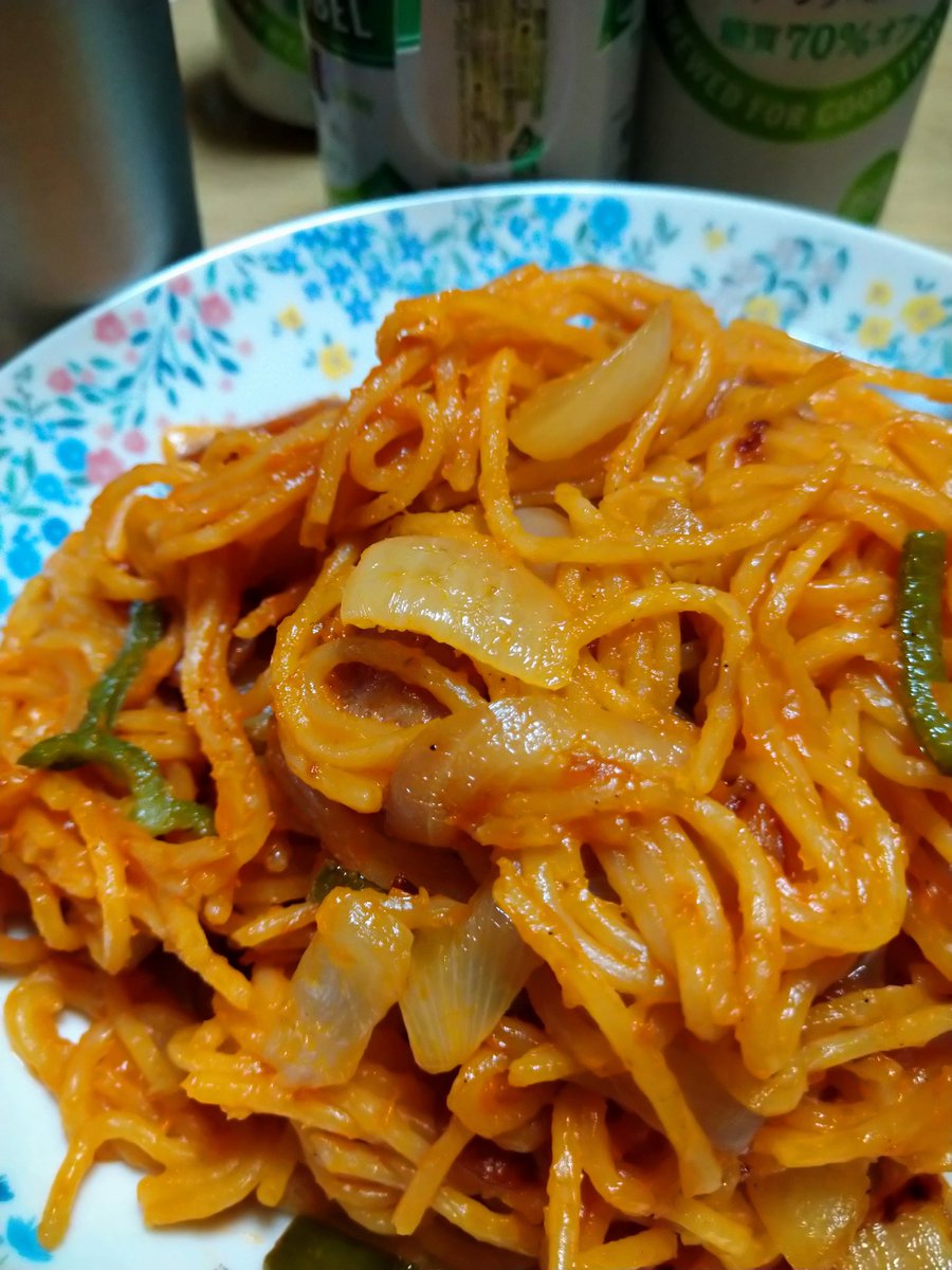 tetanpuni's tweet photo. ただいま。
昨日はお好み焼き、今日はスパゲッティナポリタン。おい、父ちゃんどーした？米は？山古志米は隠してあるけどこしいぶきがあるろー？ https://t.co/rRQxoWXoY0