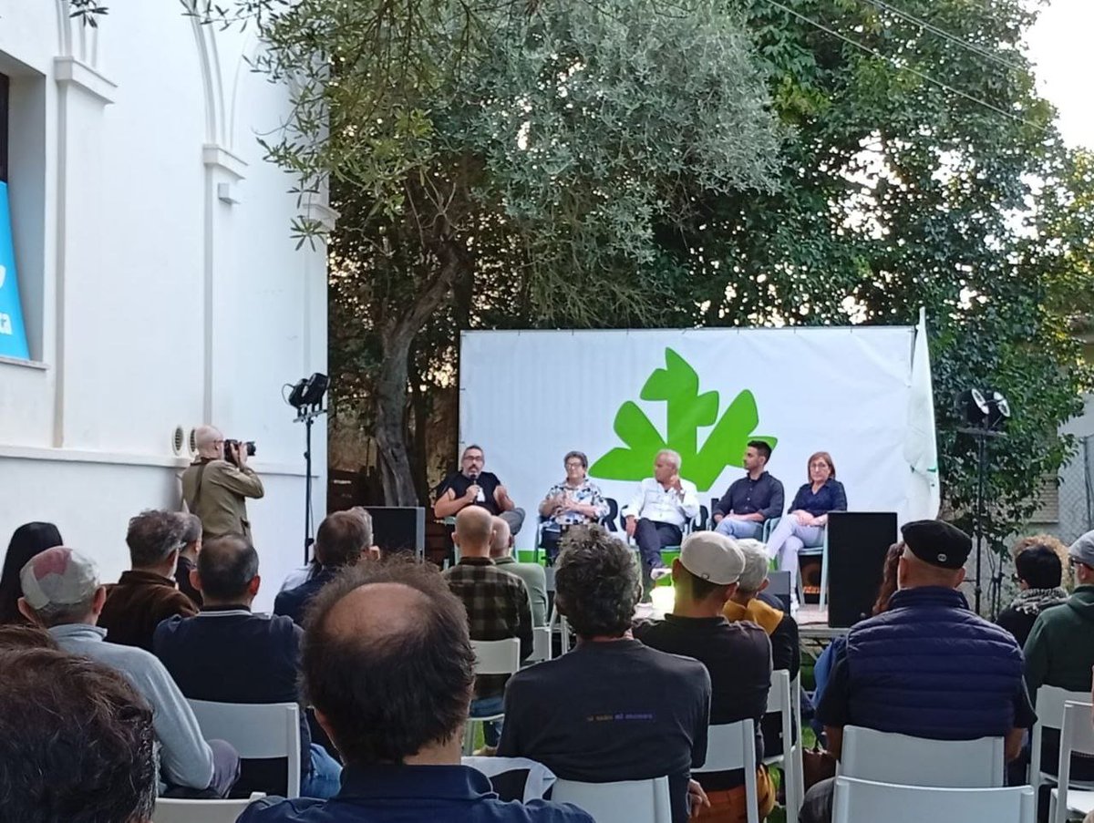 ⬛️⬜️On Saturday, <a href="/assemblea/">Assemblea Nacional Catalana</a> board member <a href="/bosch_conxita/">Conxita Bosch</a> attended the independence celebration organised by <a href="/republica_sr/">Repùblica</a>, the Sardinian progressive pro-independence organisation.
All our support to the nations undergoing our same struggle for self-determination!