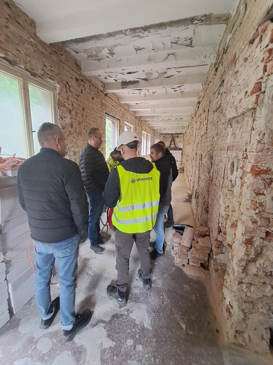 🏡 Na Landeku vzniká nové moderní bydlení v srdci přírody, jen pár minut od centra Ostravy. Jsme u toho jako technický dozor a dbáme na to, aby z projektu Cylinders Holding vyrostly byty, které budou skutečným domovem a ne jen dalším bytem. 🌿