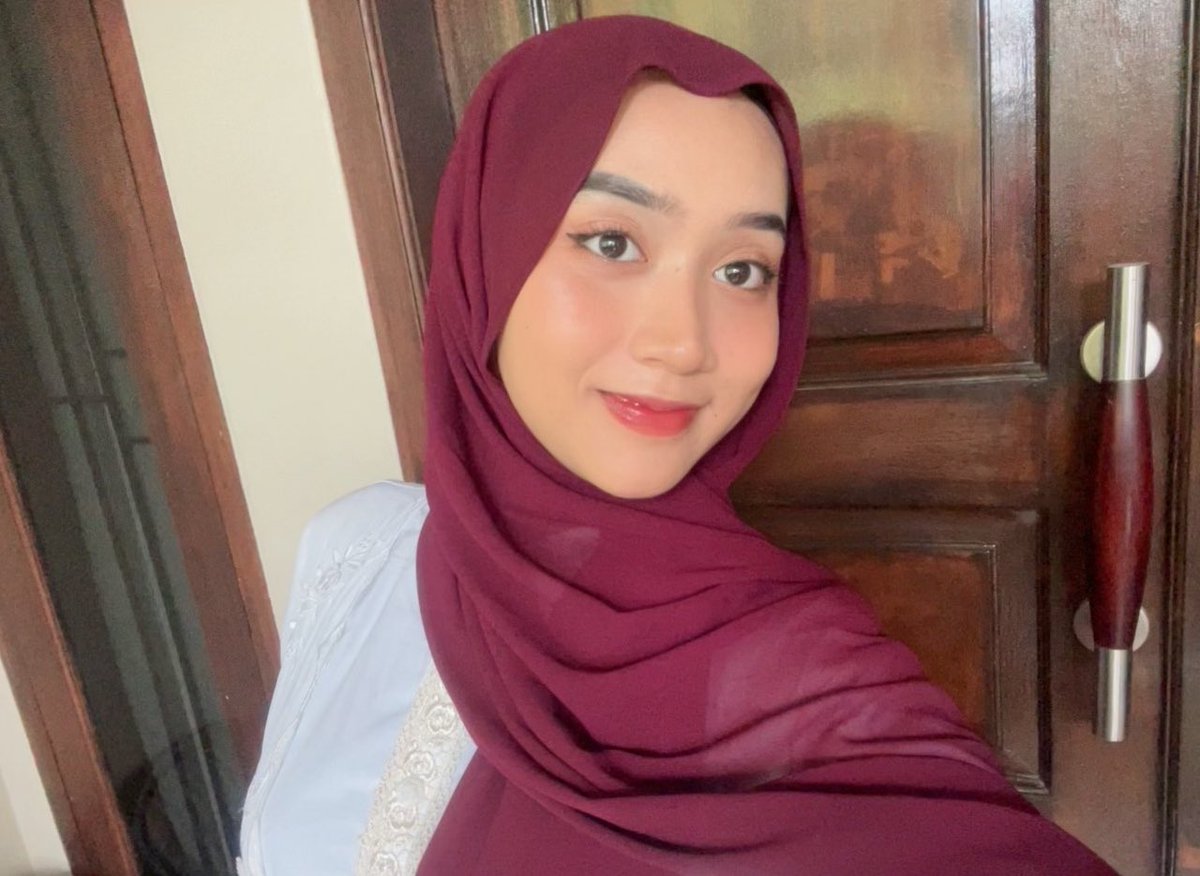 rundidntsleep budak intern tweet media