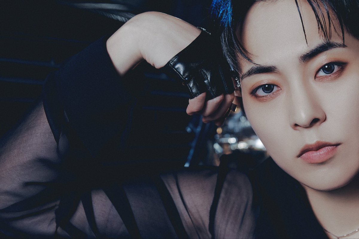 XIUMIN_official tweet media
