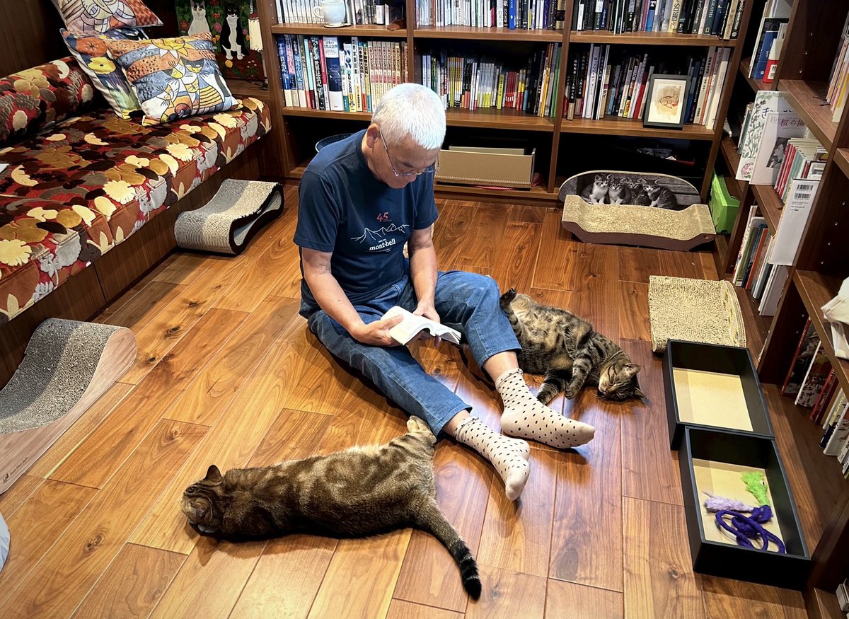 ただいま……。

久しぶり
タマトモとゆっくり過ごしました。