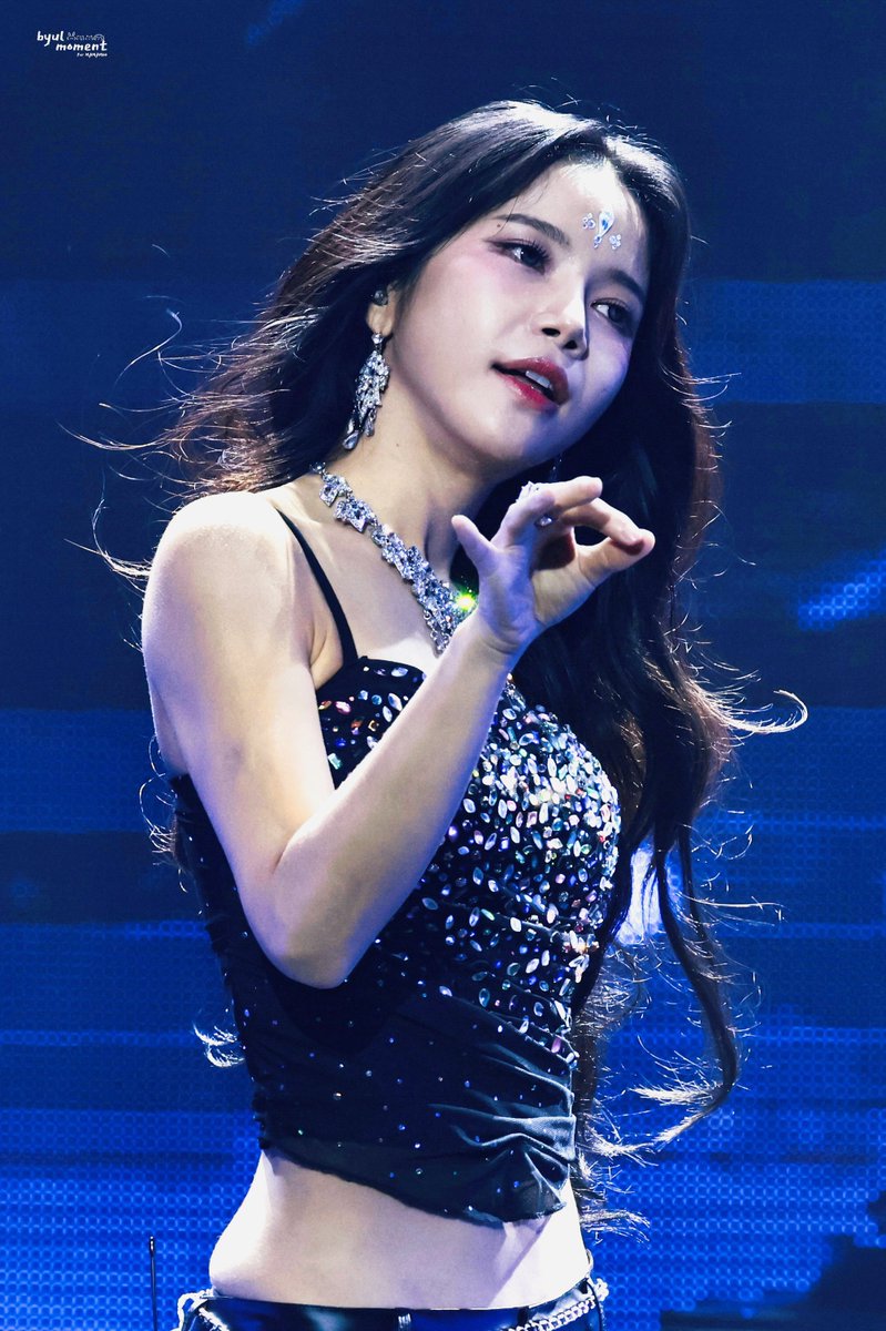 byul_moment's tweet image. 251011
Solaris in Seoul
๐ฅ
#๋ง๋ง๋ฌด #mamamoo #์๋ผ #Solar #้ๅฎนไป #้ ๆจ #ใฝใฉ