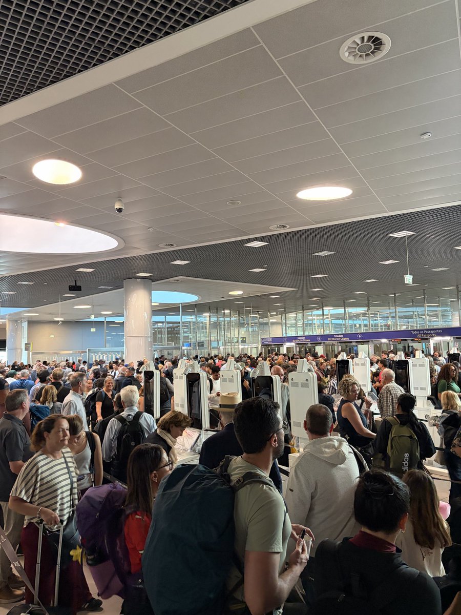 No better image to capture the squandered opportunities of Portuguese bureaucracy than automated passport machines still in shrink wrap months later in the middle of a multi-hour manual passport check line at Lisbon Airport.