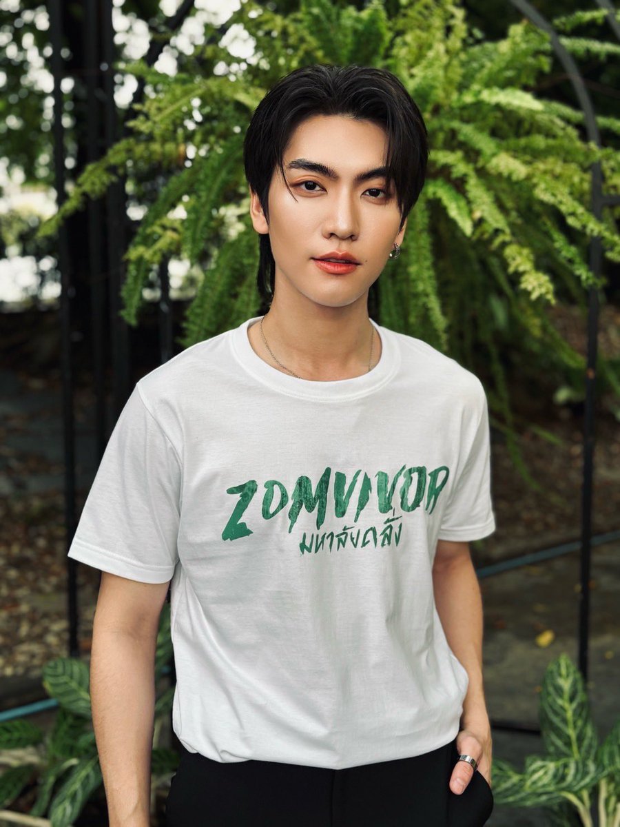Boss_JFC_'s tweet photo. 【📺】Zomvivor Series 🧟

2025.10.31
Netflix限定で世界190ヵ国同時配信

#Bosschaikamon が出演いたします！

ゾンビからの脱出劇をお楽しみに✨✨

#BossCKM #ShawtyBoss
#zomvivorseries https://t.co/5U7jMaWgXQ