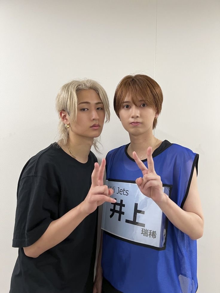 girly_charmmy's tweet photo. ずきうやセコム顔交換記念日 https://t.co/mA0LgIGw12
